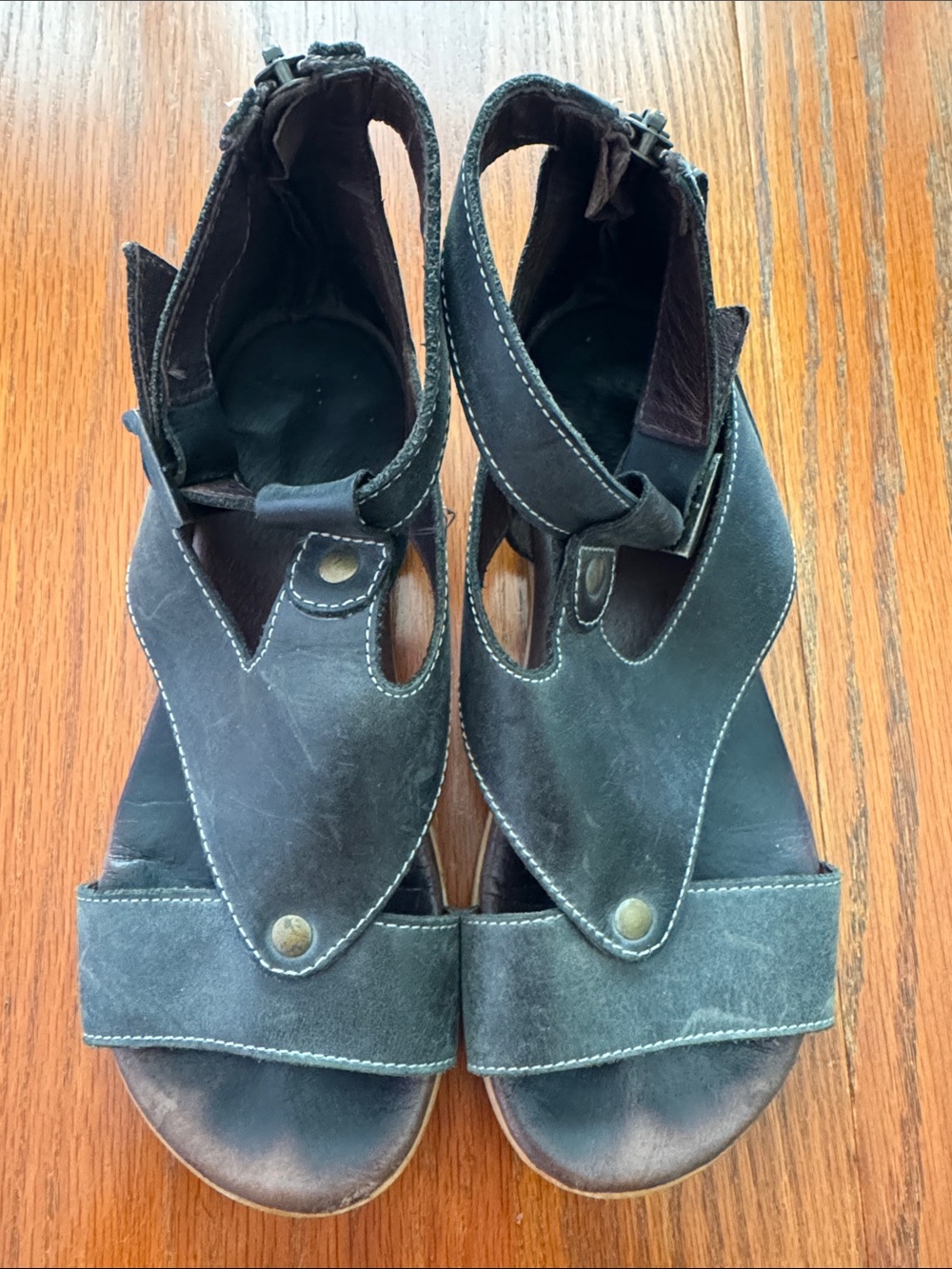 Women's Black Suede Ankle-Strap Sandals with Decorative Snap